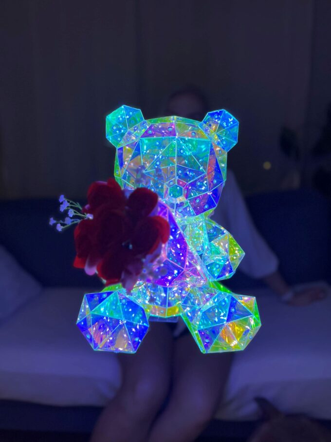 Lemisie Bär mit Rosen – Bild 3